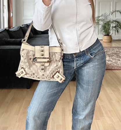 GUESS BAG WHITE MONOGRAM GOLD DETAILS VINTAGE Y2K 2000s